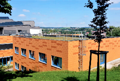 Kraj Vysočina, Nové Město na Moravě: Pasivní budova nemocnice se zelenou střechou