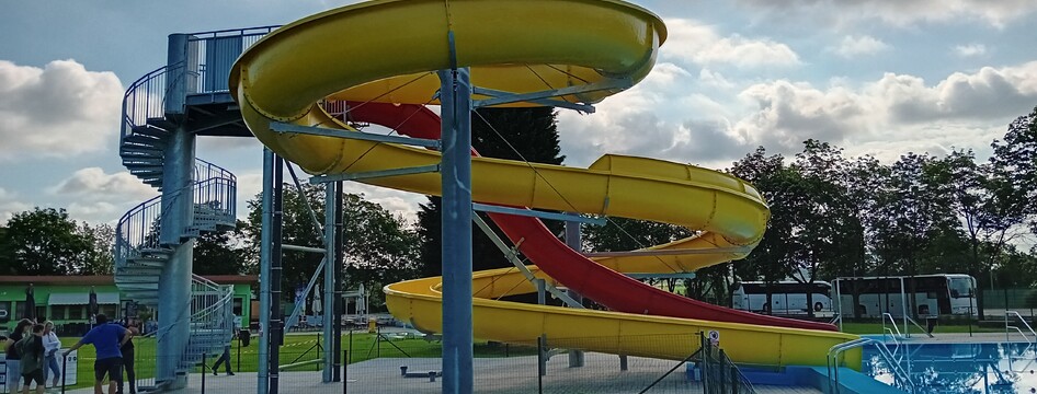 nový tobogán a skluzavka kamikadze nový tobogán a skluzavka kamikadze