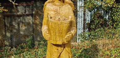 Dívka s díží Dívka s díží