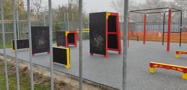 Parkourové hřiště u Věžáků Parkourové hřiště u Věžáků