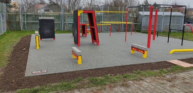 Parkourové hřiště u Věžáků Parkourové hřiště u Věžáků
